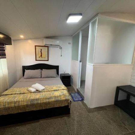 Casa Cecilia Hotel Bantay Exterior photo