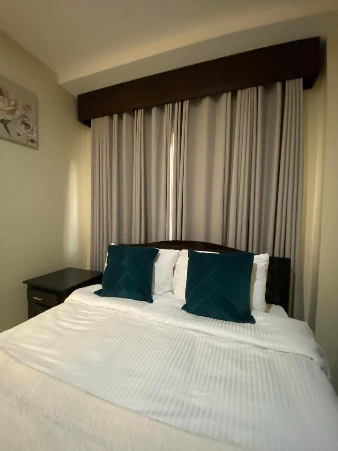 Casa Cecilia Hotel Bantay Exterior photo