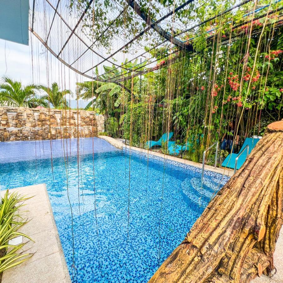 Casa Cecilia Hotel Bantay Exterior photo